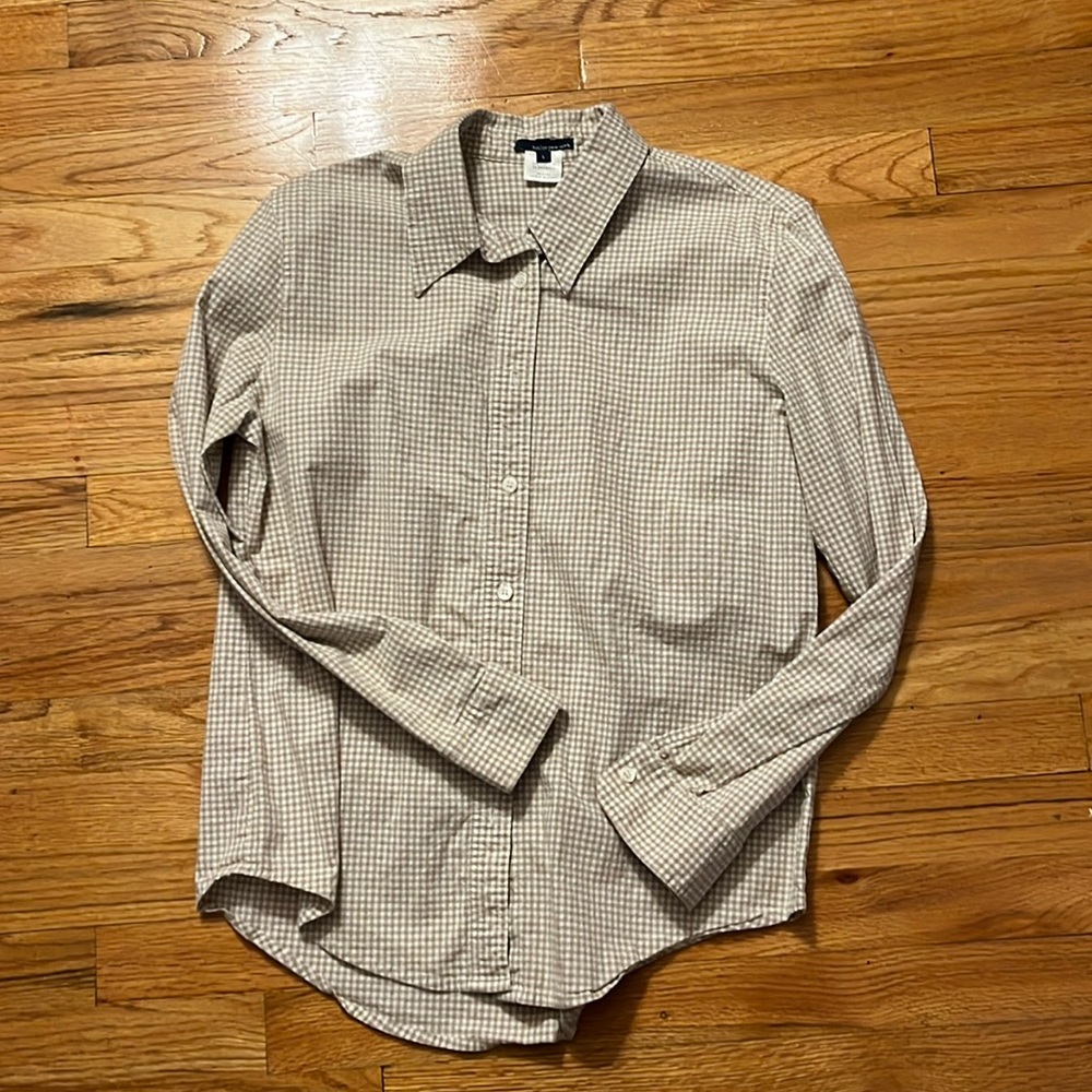 Tailor New York button down - tan and white checked- size large